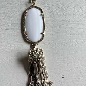 Kendra Scott necklace